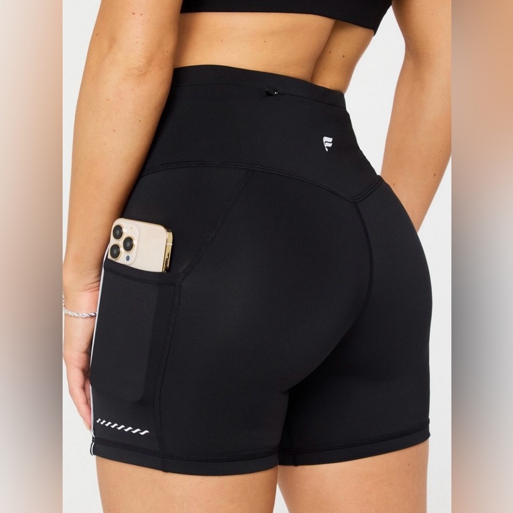 Fabletics Motion 365 + Piped High-Waisted Run Black Women's Bike Shorts Medium - Picture 2 of 12